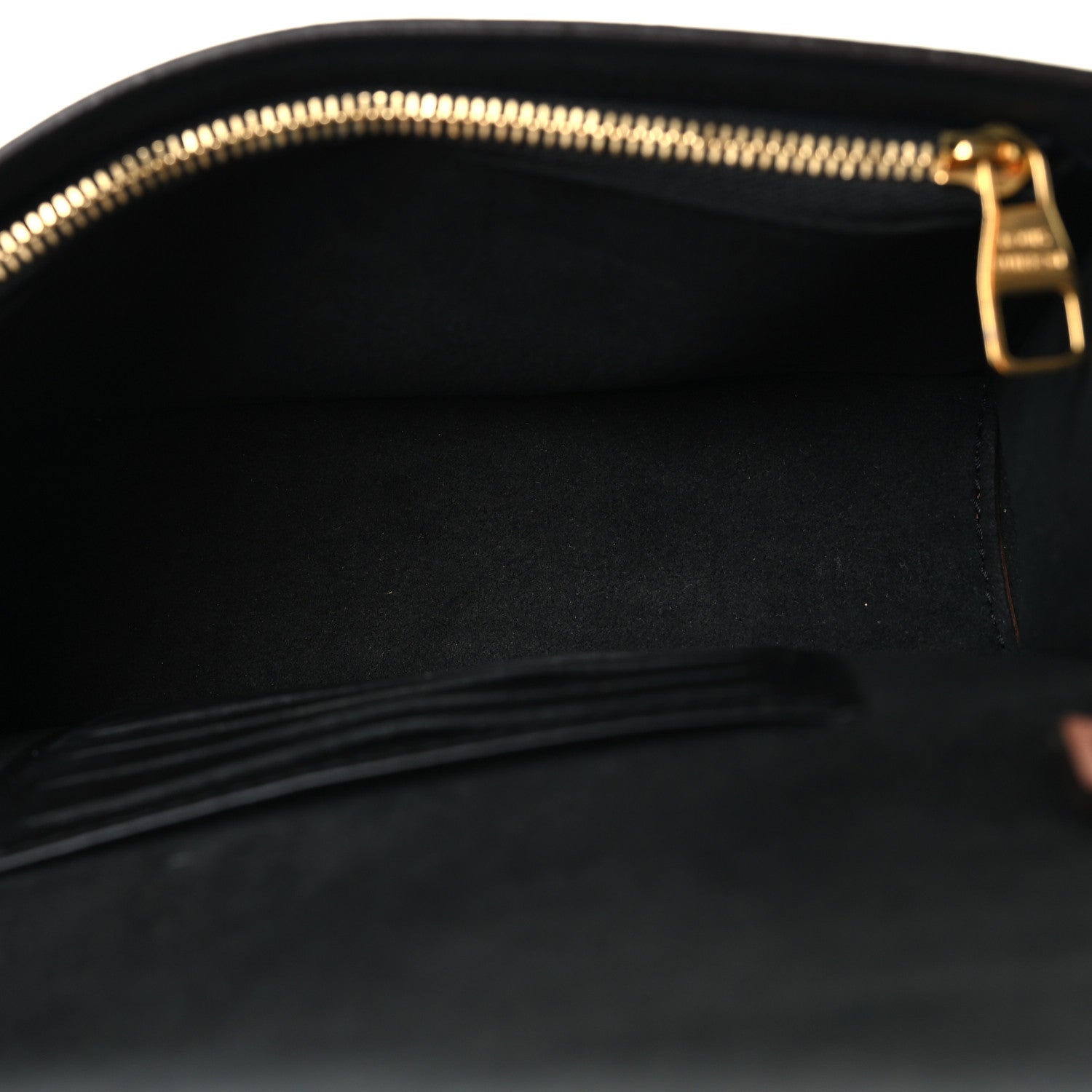 Reverse Monogram Dauphine Chain Wallet
