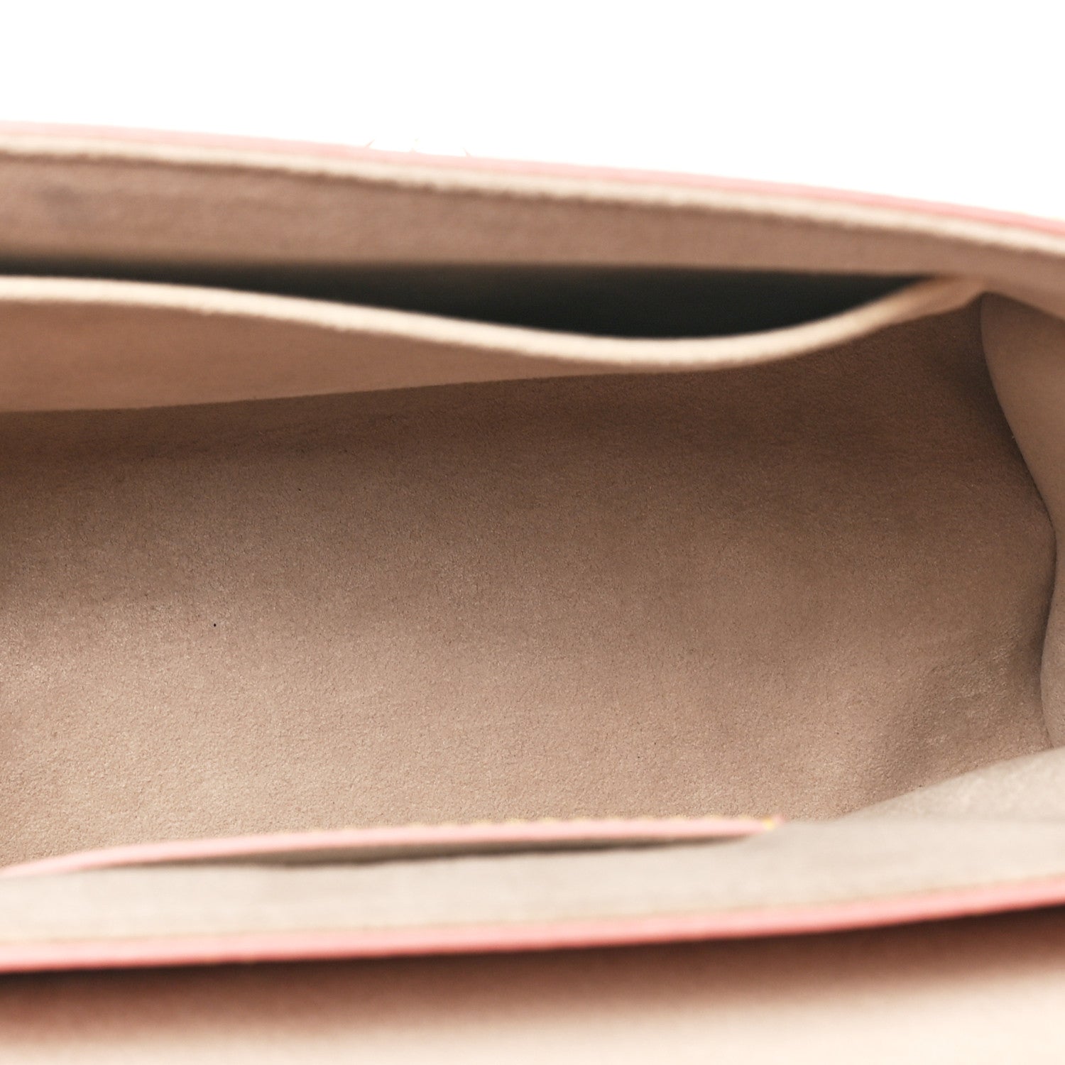 Epi Twist Shoulder Bag MM Rose Ballerine
