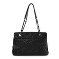 Caviar Quilted CC Timeless Soft Tote Black