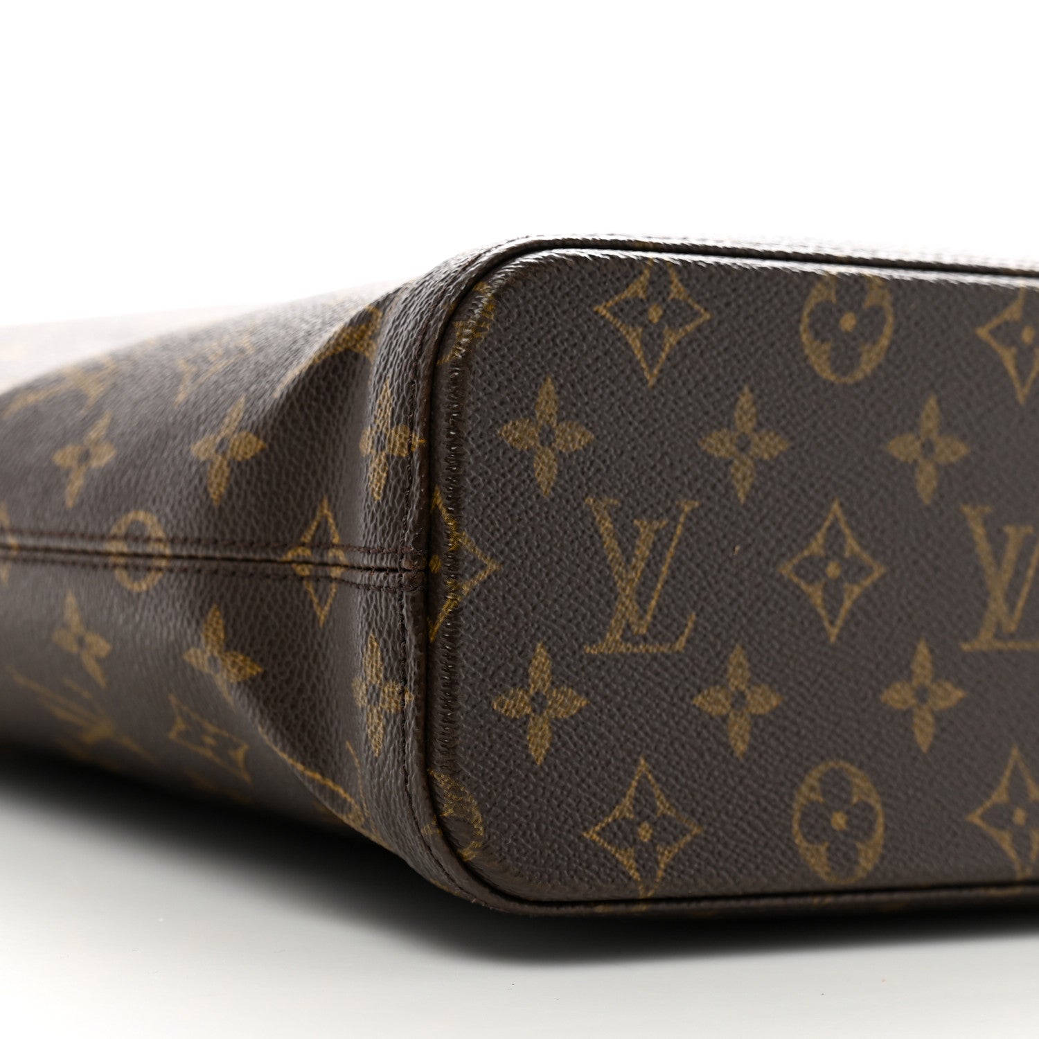 Monogram Luco