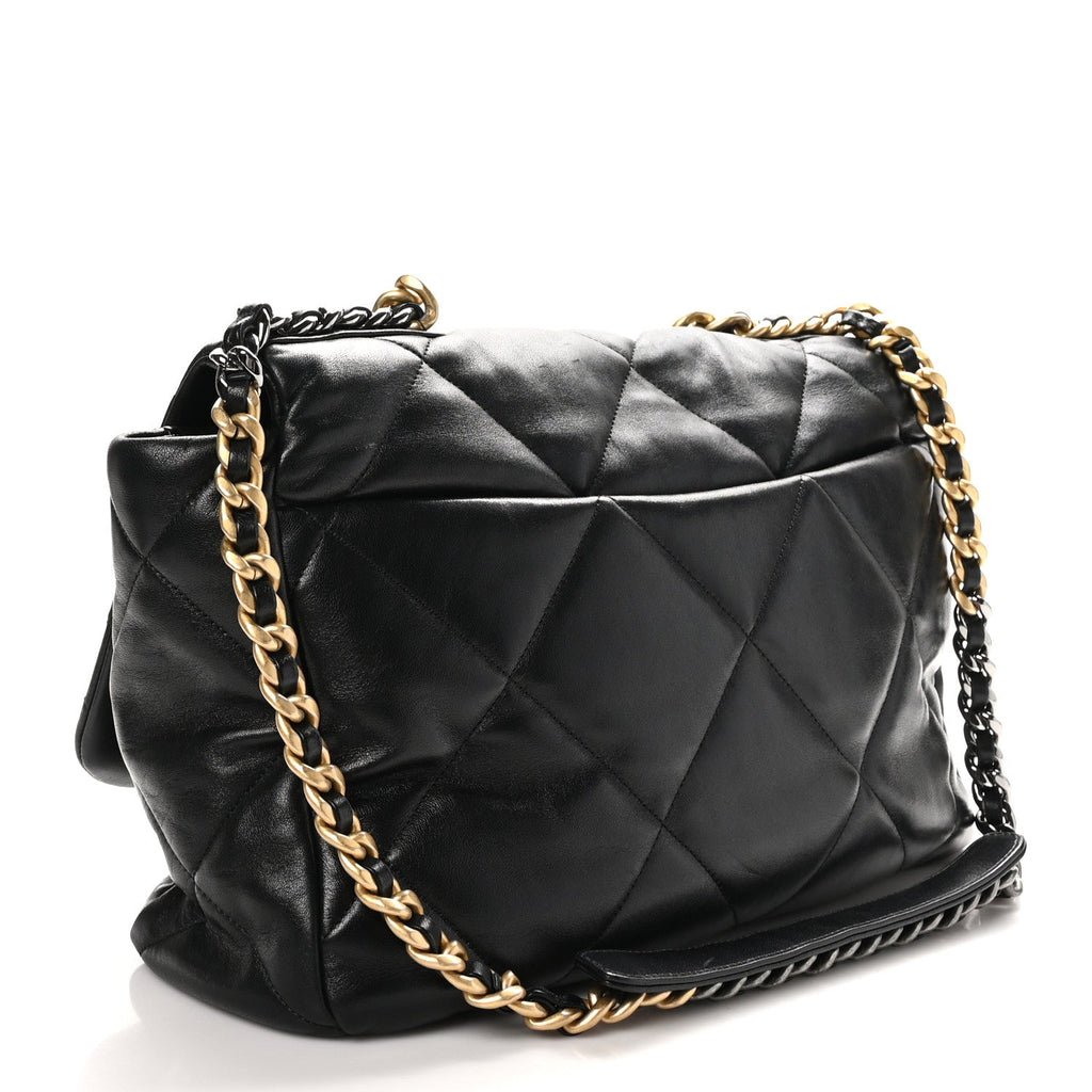 Lambskin Quilted Maxi Chanel 19 Flap Black