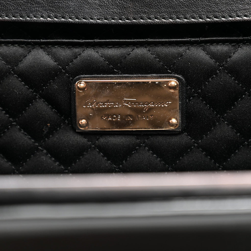 Patent Musa Gancini Clutch Black