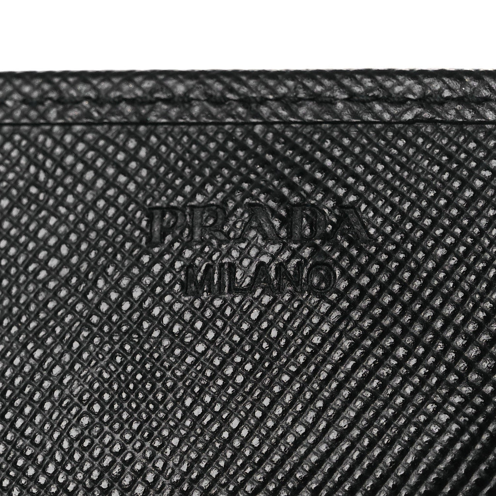 Saffiano Metal Oro Chain Wallet Black