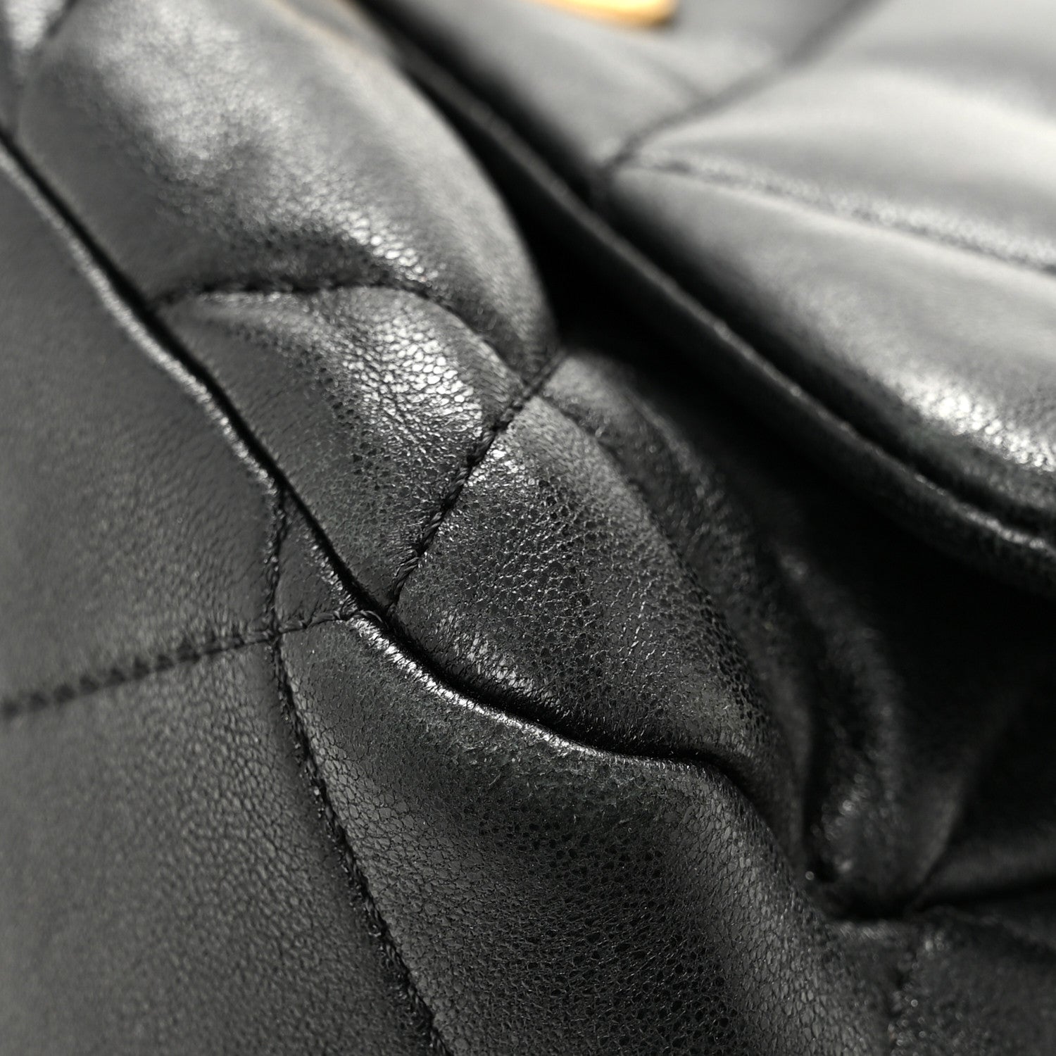 Lambskin Plexiglass Quilted Coco Love Flap Black