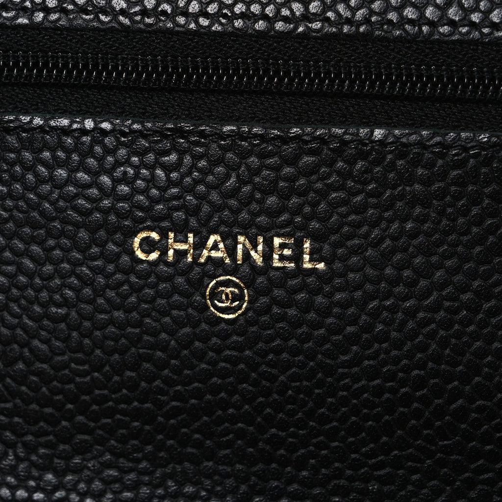 Caviar Quilted Wallet on Chain WOC Black