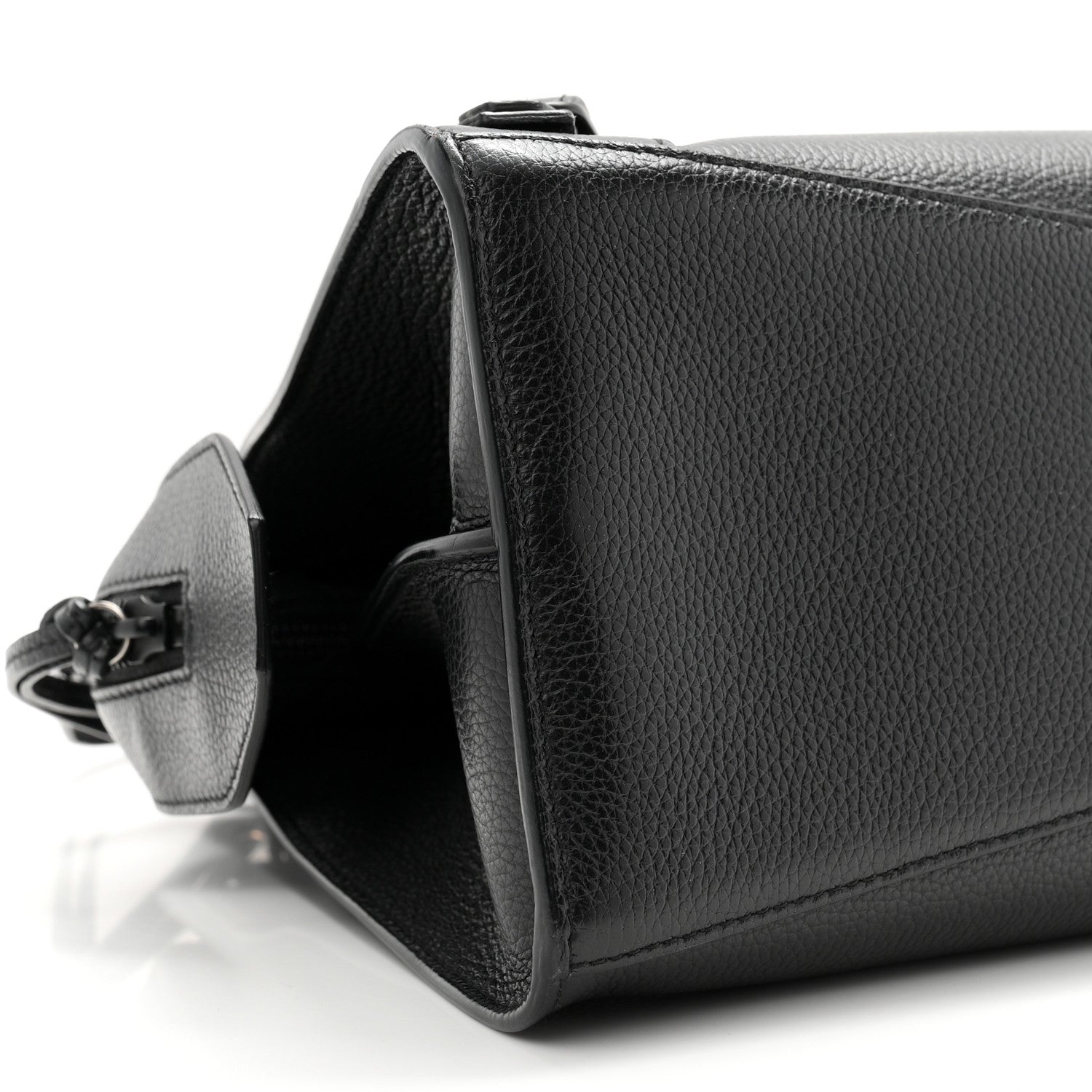 Grained Calfskin Neo Classic Black Hardware S City Black