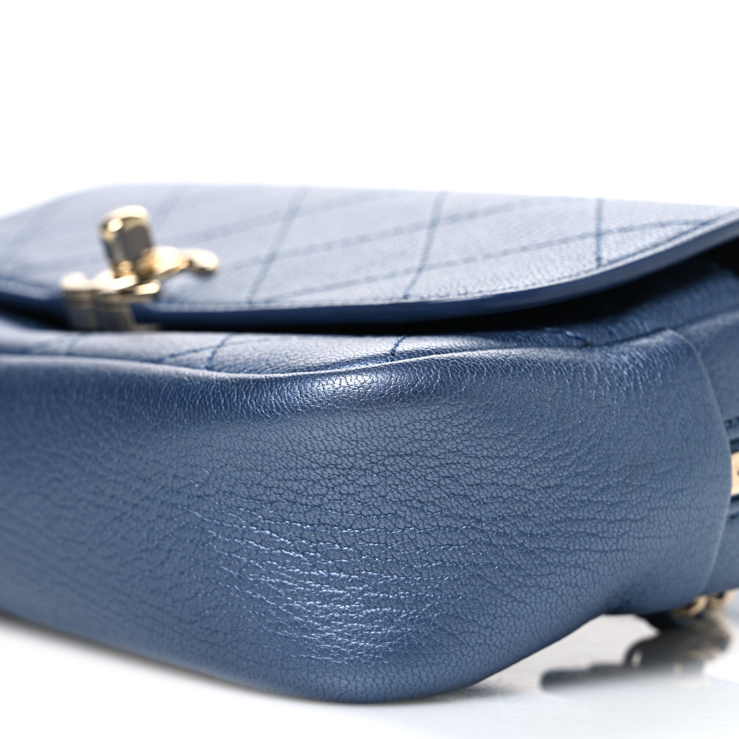 Metallic Goatskin Quilted Casual Trip Waist Bag Blue