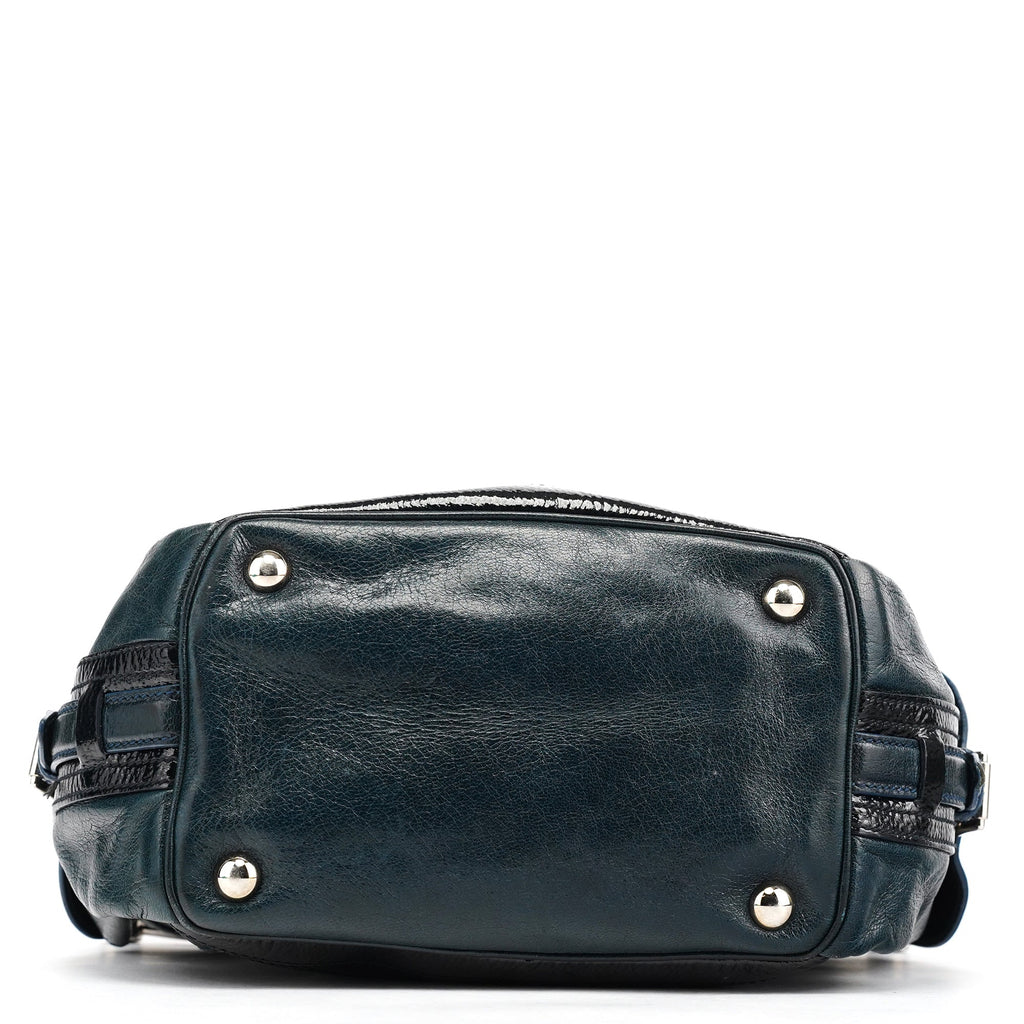 186340 Navy Leather Crest Logo Shoulder Bag