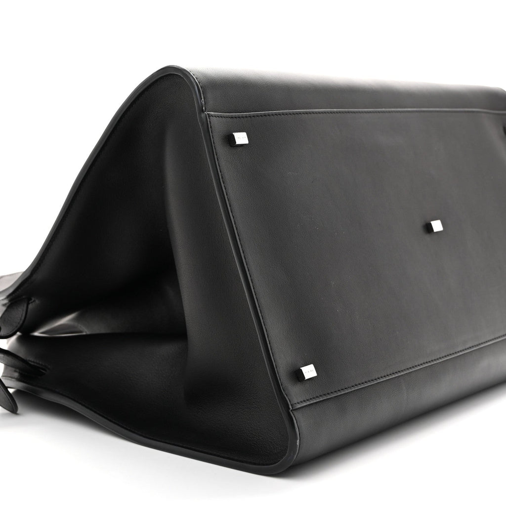 Polished Saddle Calfskin Soft Margaux 17 Black