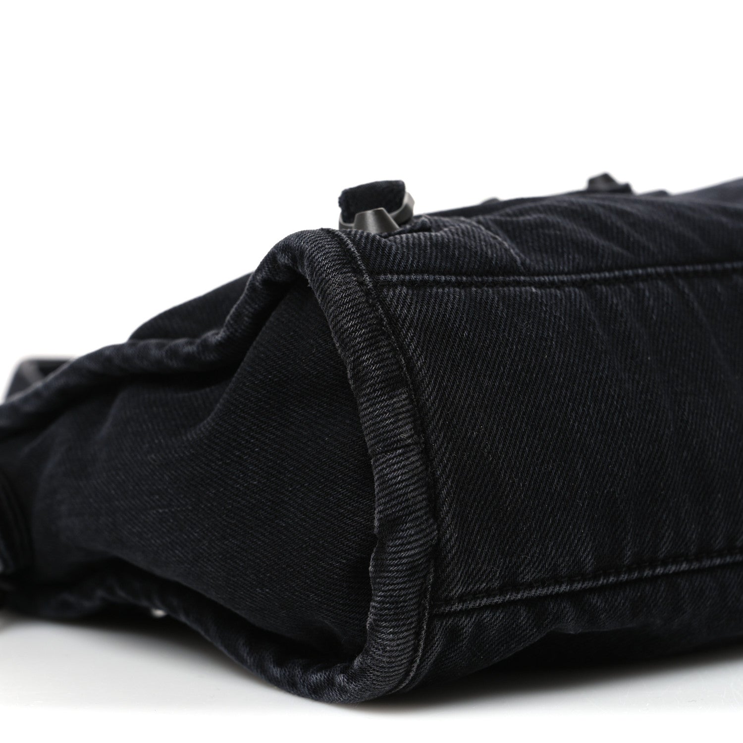 Washed Denim Classic Hardware Small Le City Black