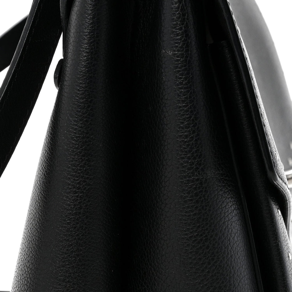 Soft Calfskin My Lockme Studs Black