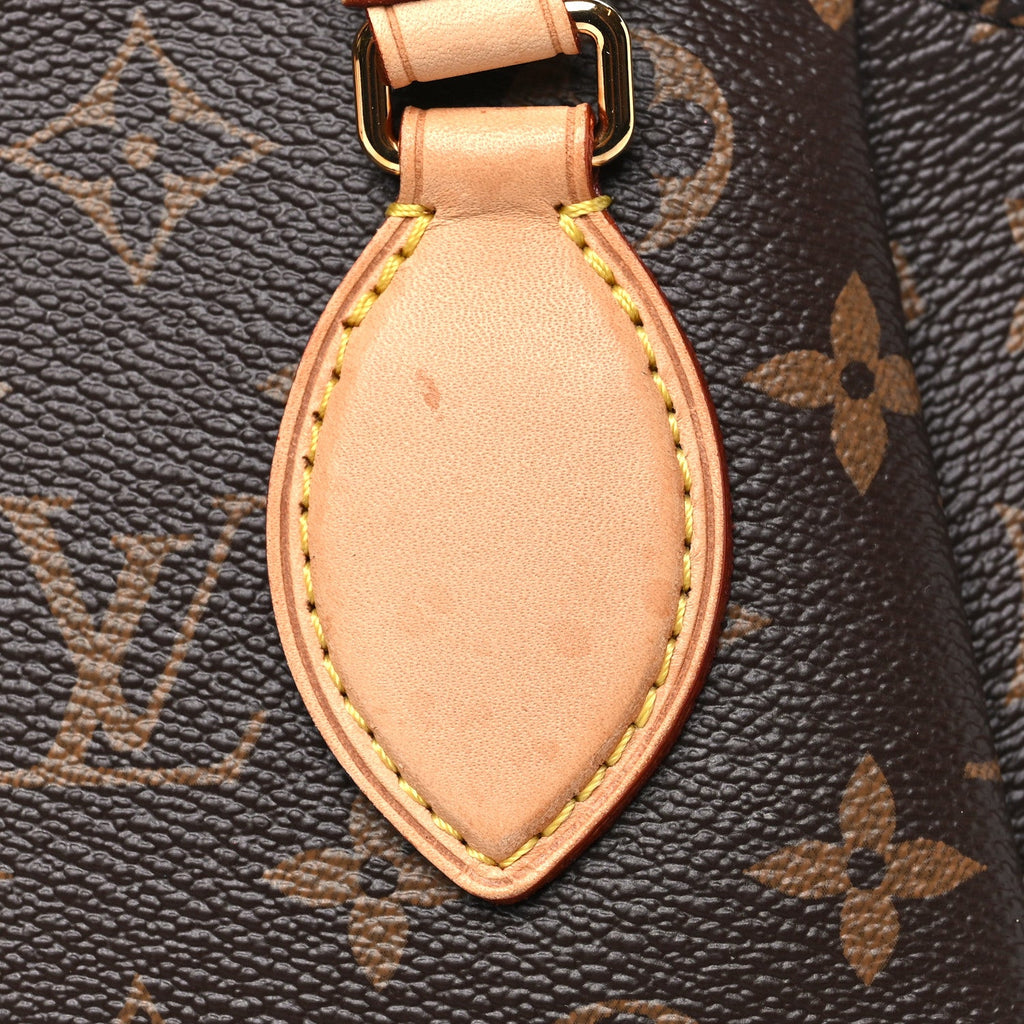 Monogram Rivoli MM