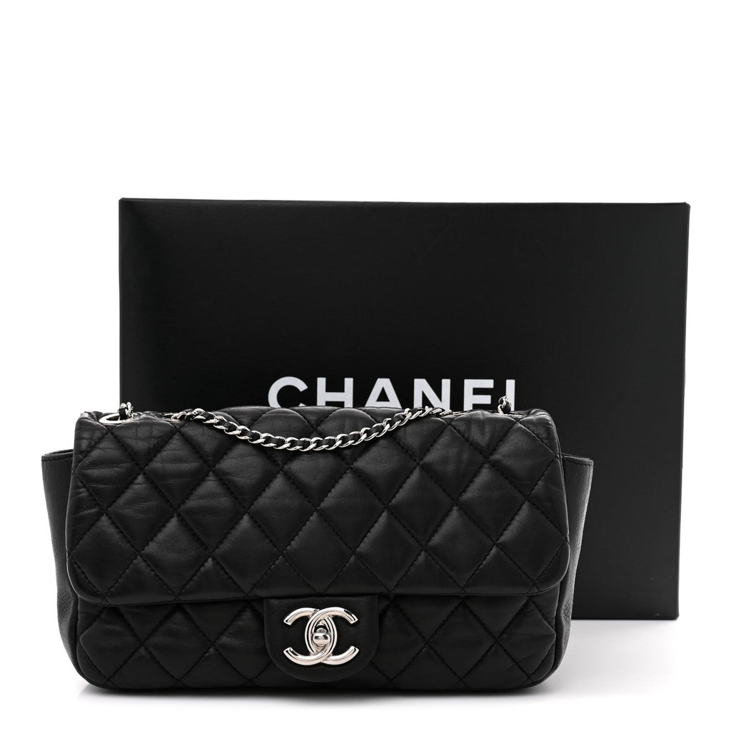 Lambskin Quilted Medium Coco Rain Flap Black