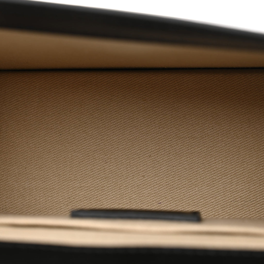 Smooth Calfskin Le Chiquito Noeud Black