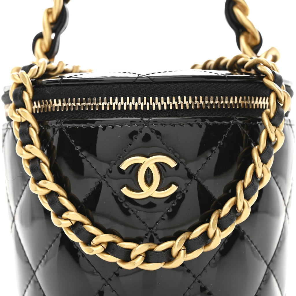 Patent Quilted Afternoon Tea Top Handle Vanity Case With Chain Black