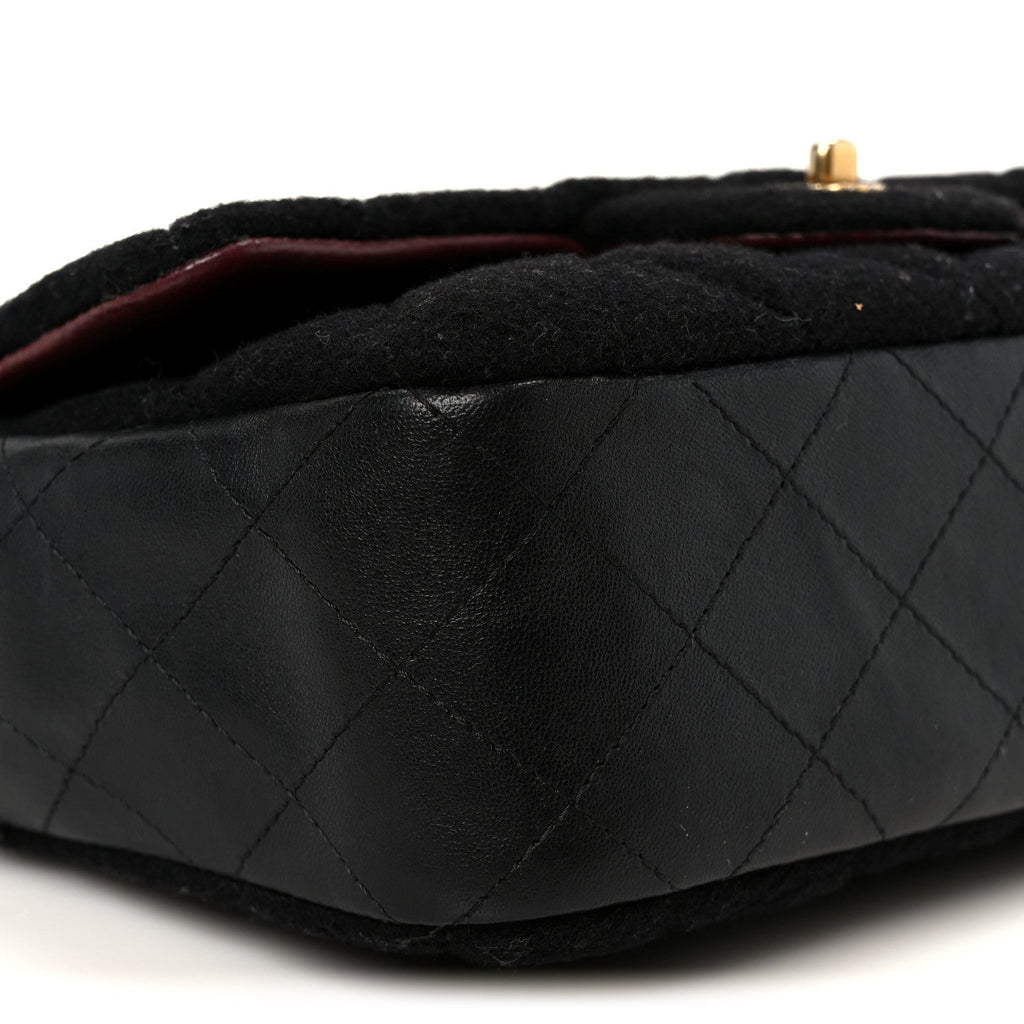 Felt Quilted Paris-Hamburg Charms Mini Rectangular Flap Black
