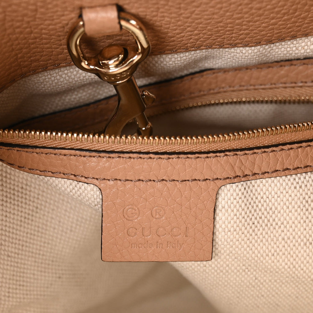 Pebbled Calfskin Medium Soho Chain Shoulder Bag Camelia