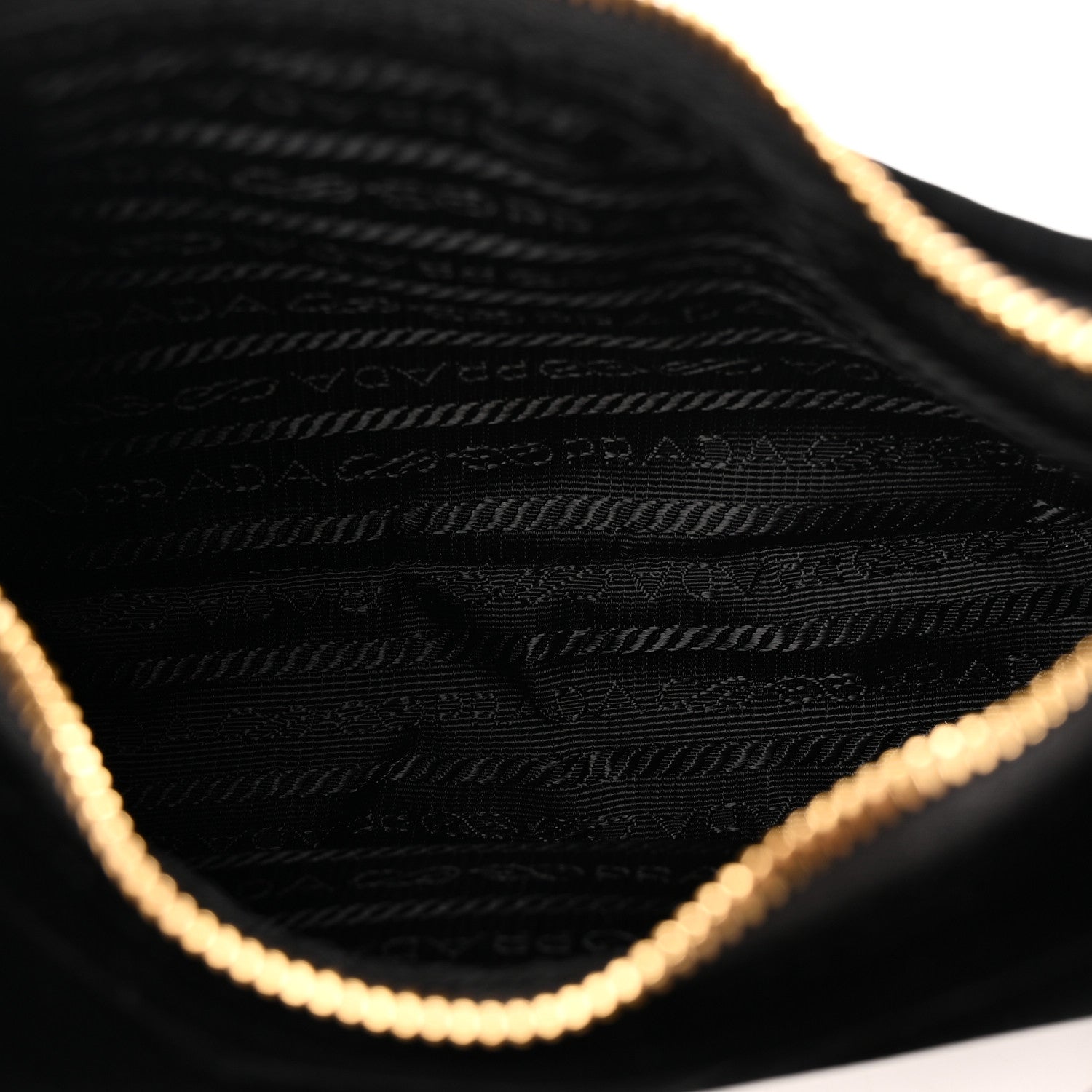 Velvet Nappa Mini Re-Edition Shoulder Bag Black