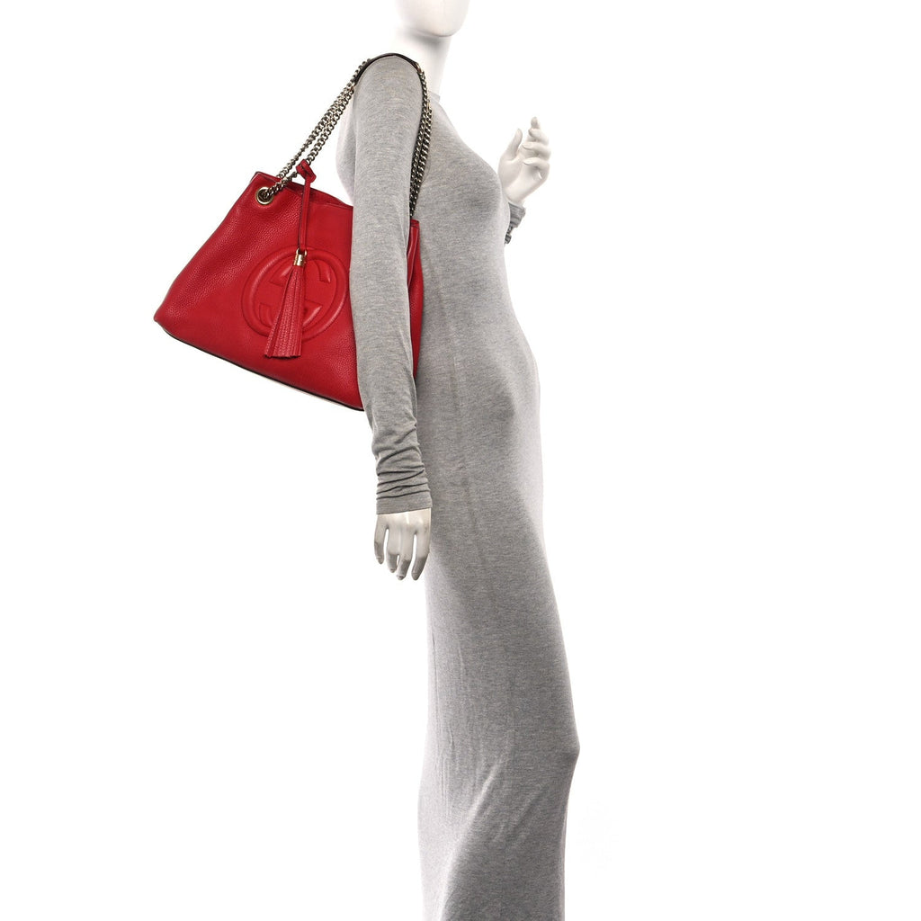 Pebbled Calfskin Medium Soho Chain Shoulder Bag Tabasco Red