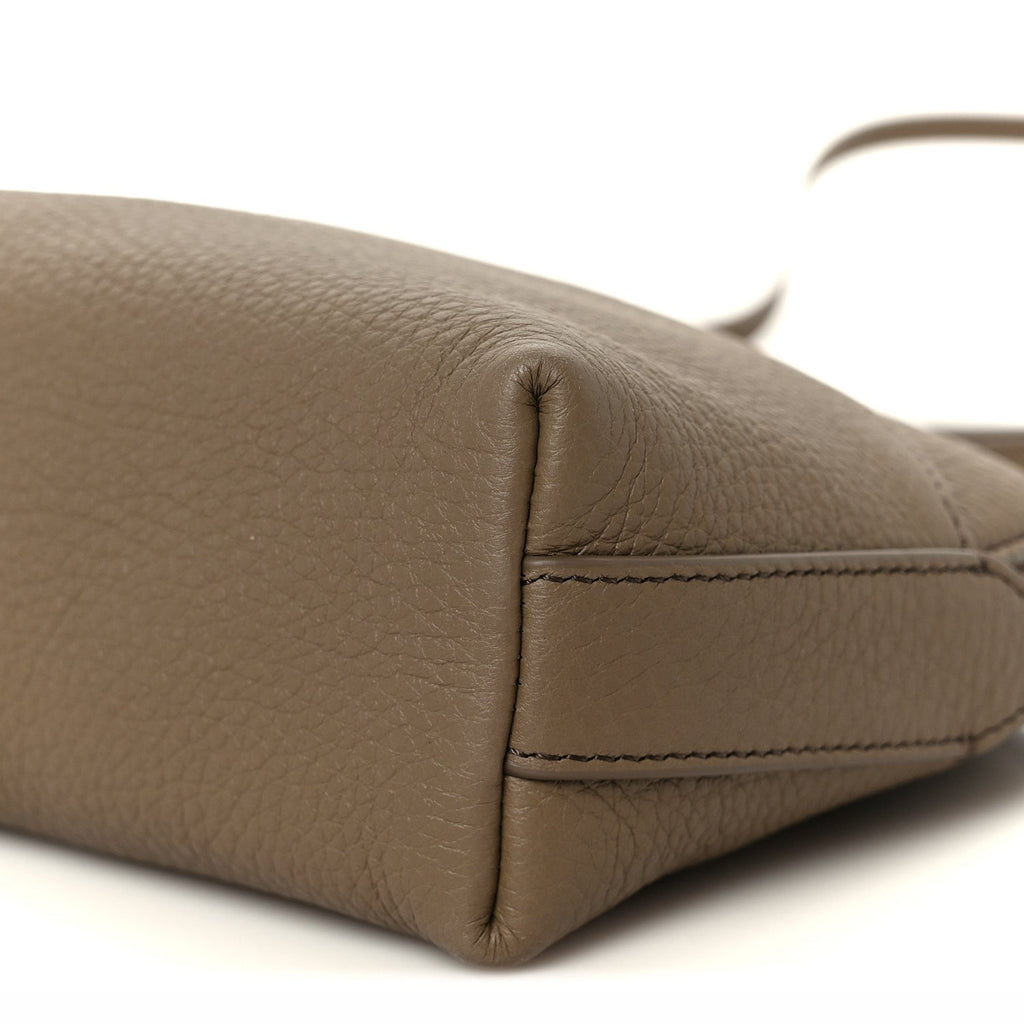 Grained Calfskin Annie E/W Crossbody Bag Smoked Taupe
