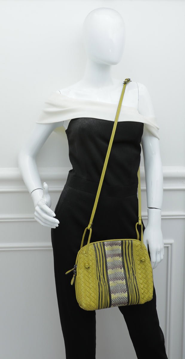Bottega Veneta Bicolor Intrecciato Nappa Snakeskin Nodini Crossbody Bag