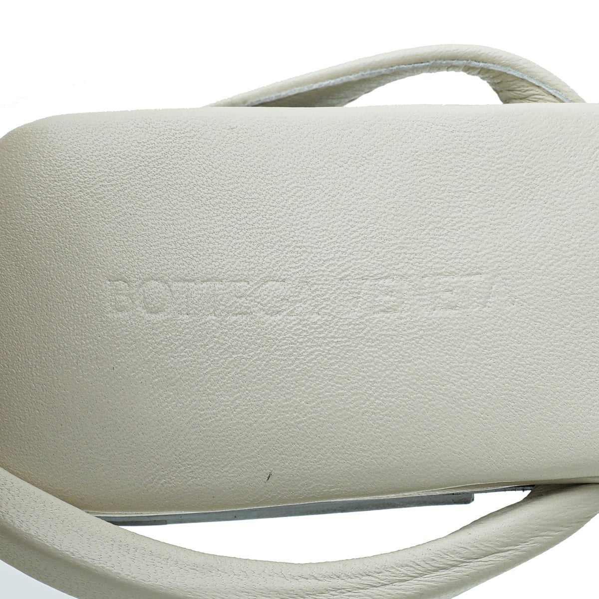 Bottega Veneta Cream Spiral Flat Sandals 40
