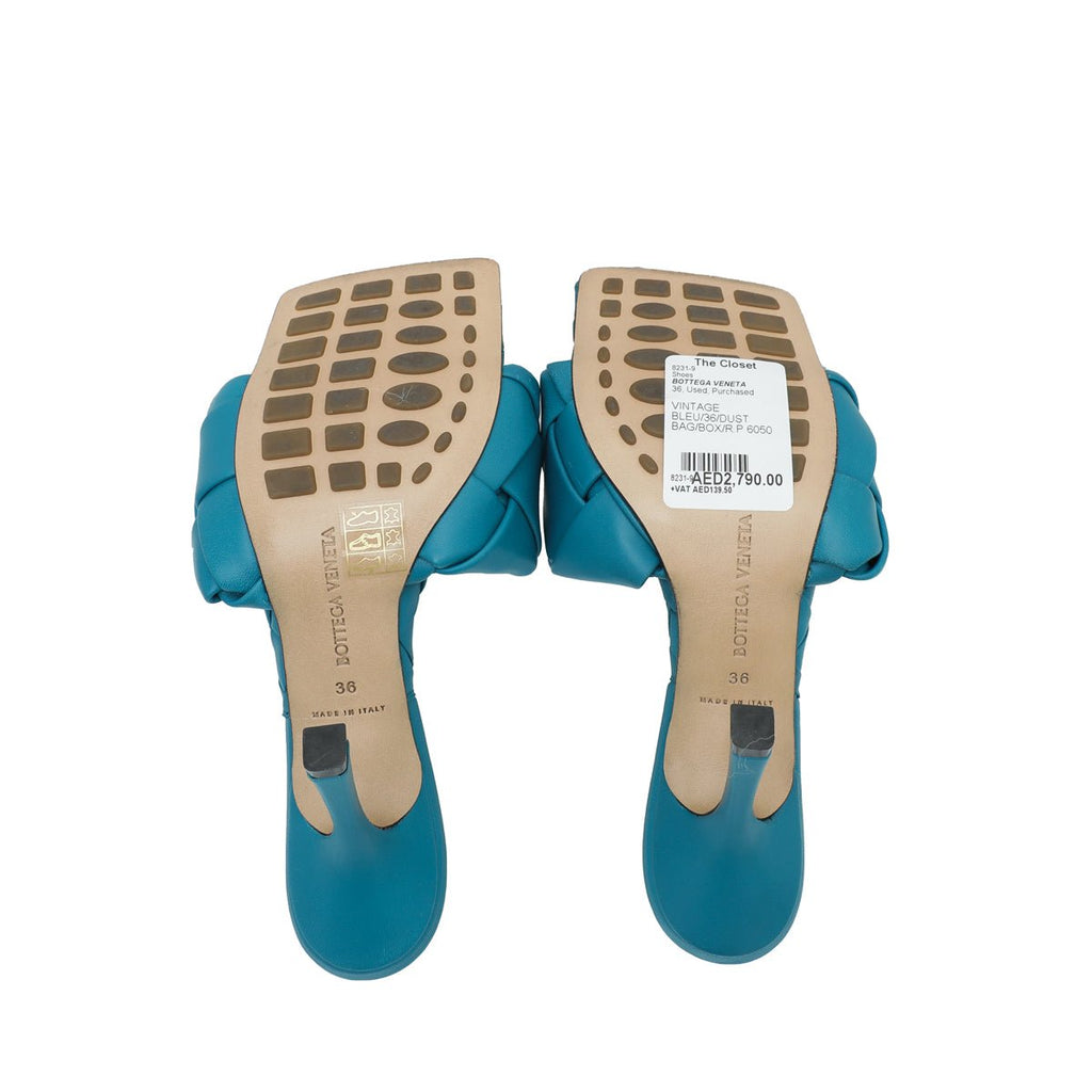 Bottega Veneta Vintae Bleu Intrecciato Nappa Lido Mules 36