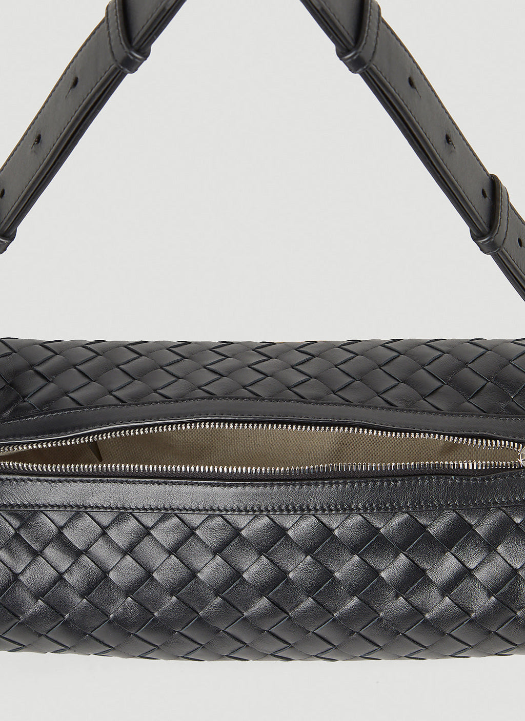 Bottega Veneta Men Cannolo Crossbody Bag