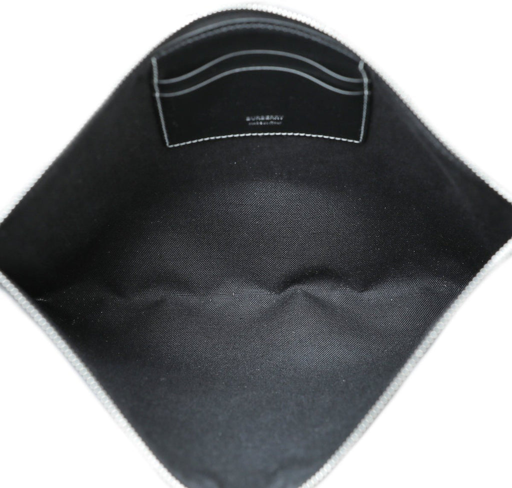Burberry Bicolor Phyllis Pouch