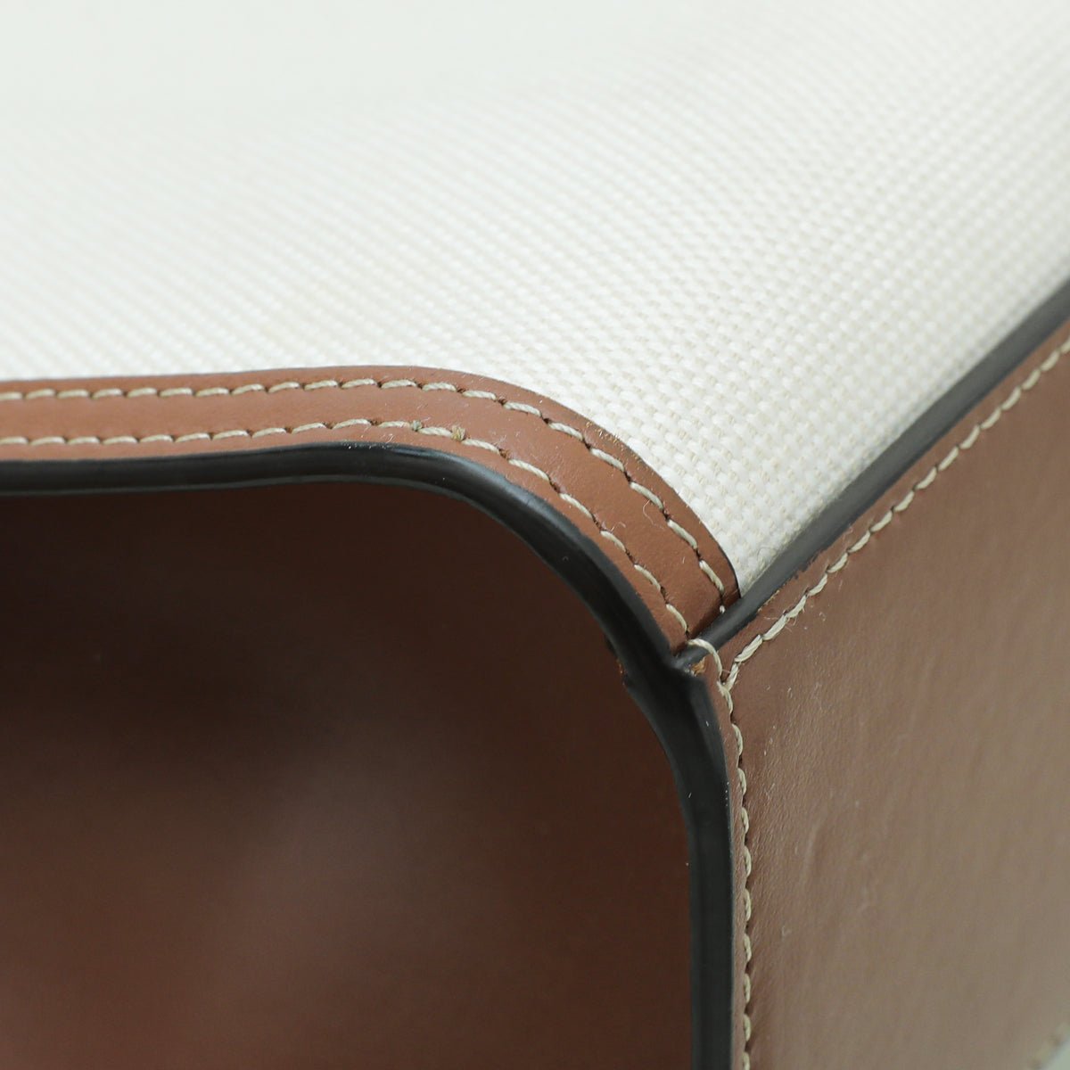 Burberry Bicolor Pocket Tote Medium Bag