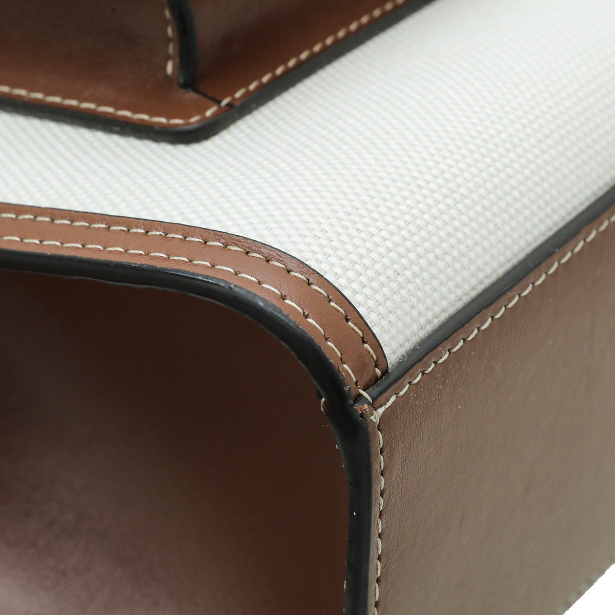 Burberry Bicolor Pocket Tote Medium Bag