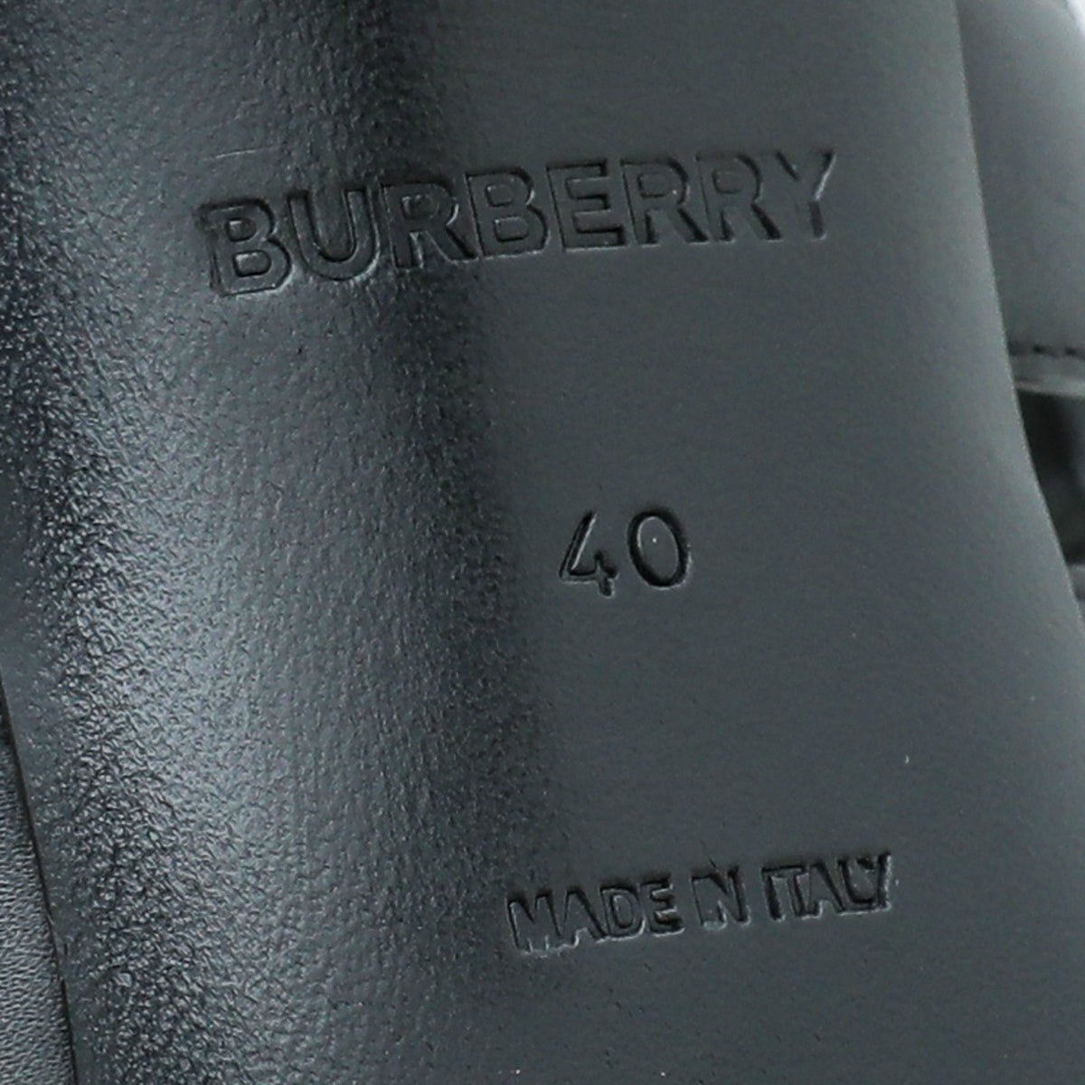 Burberry Black Cut Out Laced Leather Pump 40