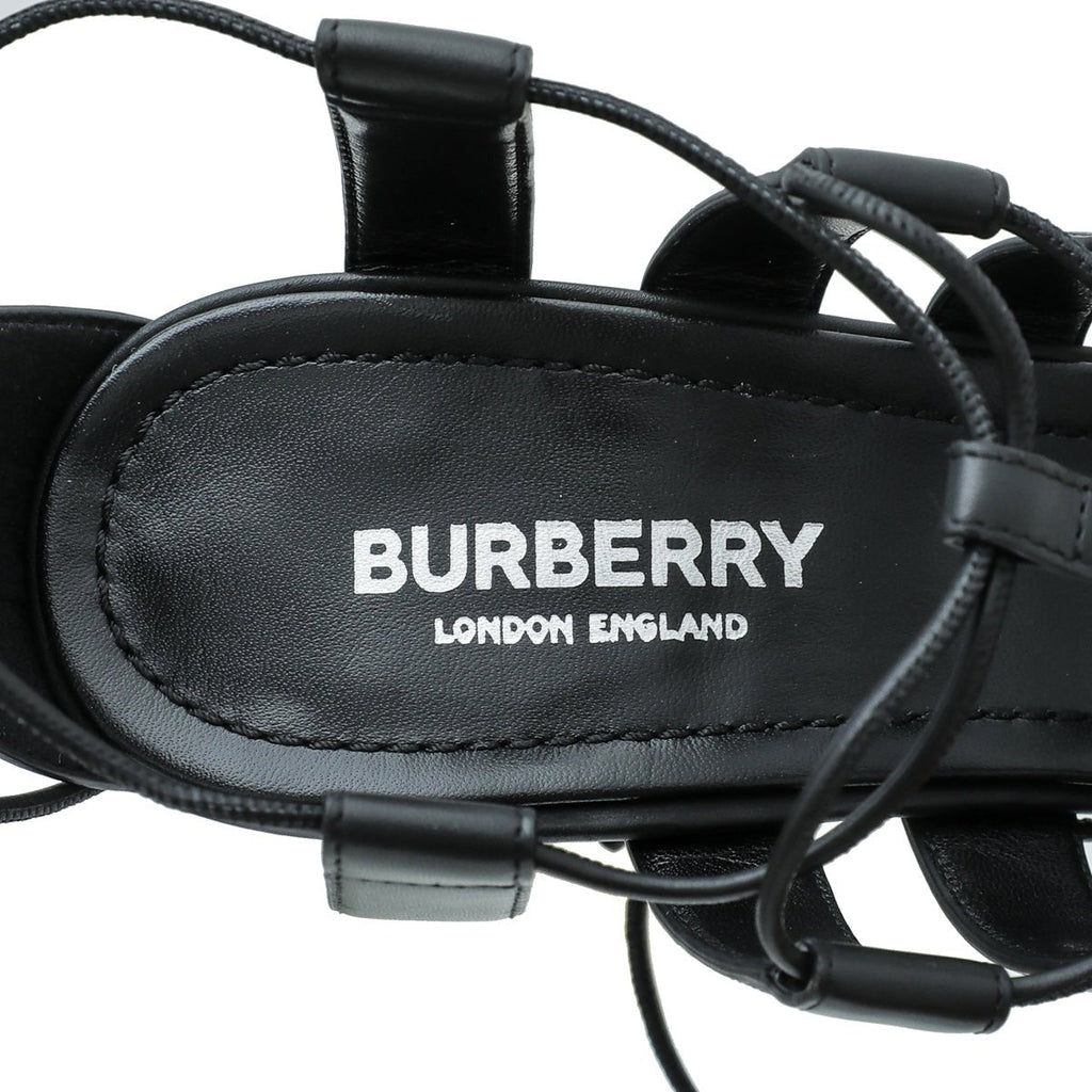 Burberry Black Cut Out Laced Leather Pump 40