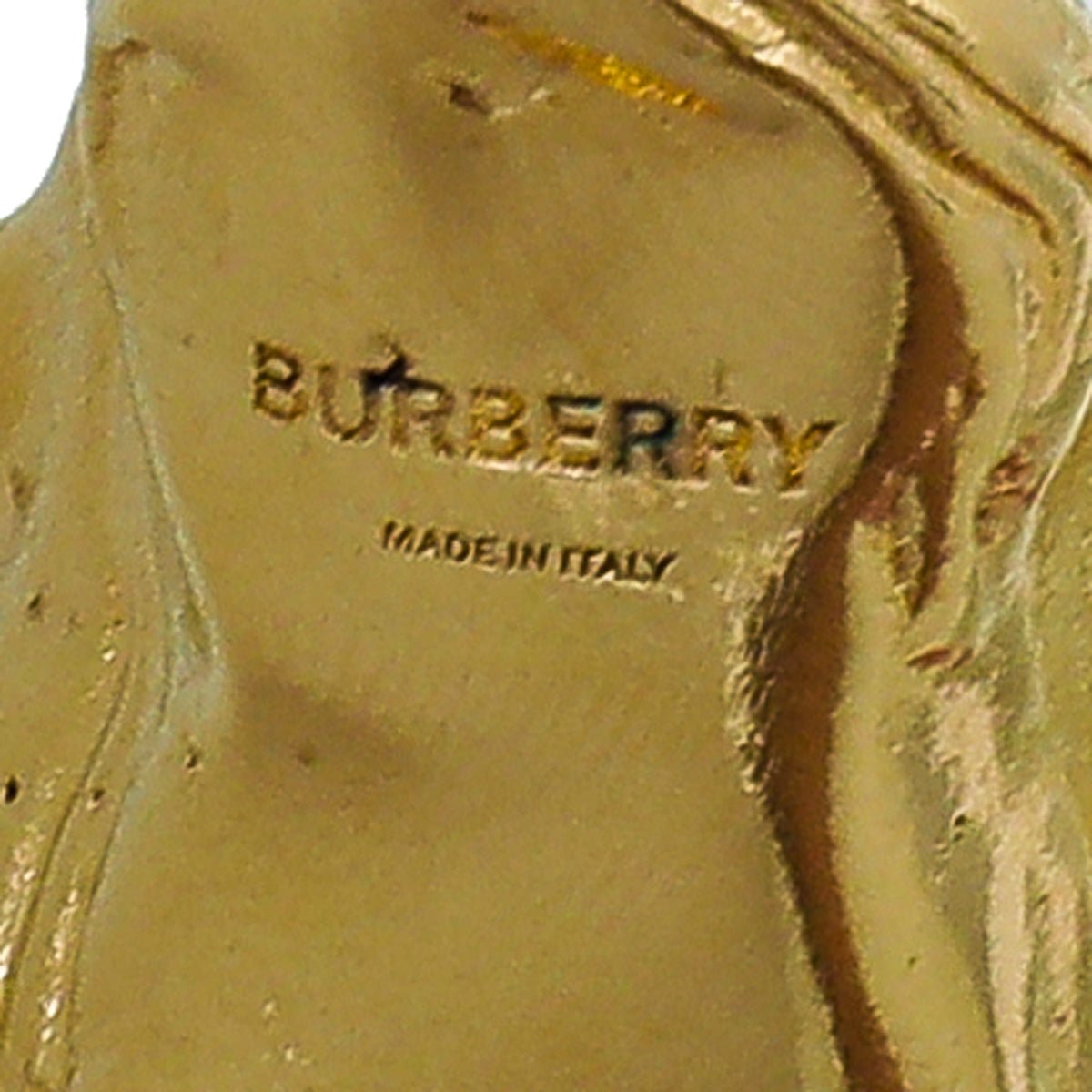 Burberry Ivory Oyster Enamel Mother Of Pearl Brooch