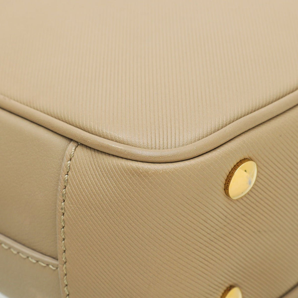 Burberry Nude Trench DK88 Top Handle Bag