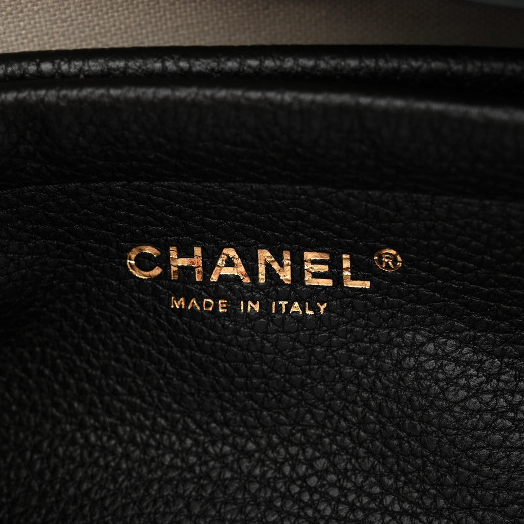 Grained Calfskin Urban Essentials Small Shopping Bag Black