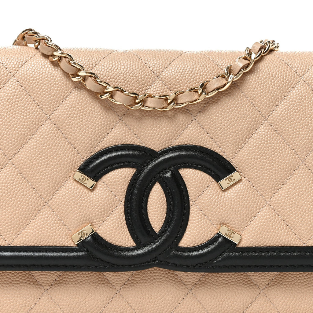 Caviar Quilted CC Filigree Wallet On Chain WOC Beige Black