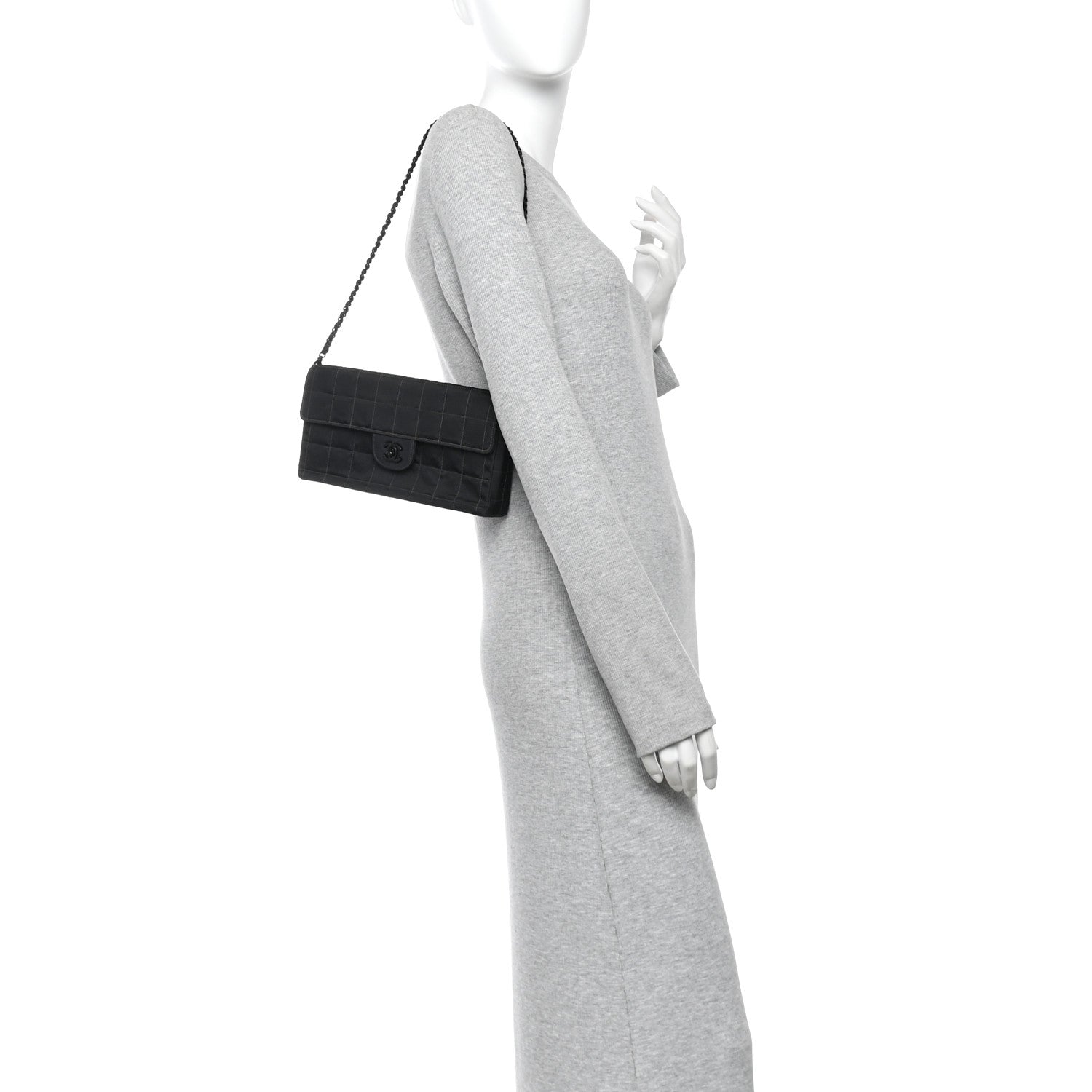 Nylon Travel East West Flap Black