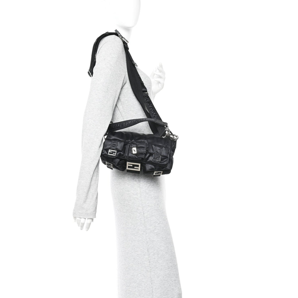Econyl Cuoio Romano Multipocket Baguette Black