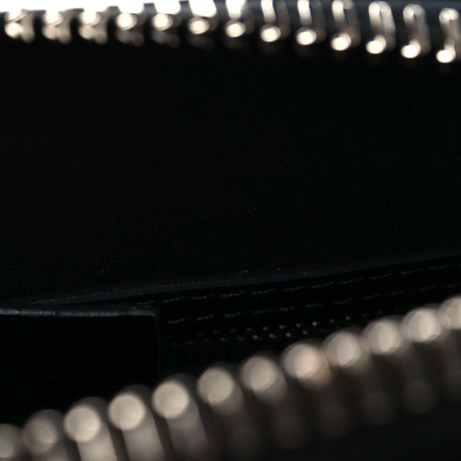 Shiny Lord Calfskin Mini Antigona Black