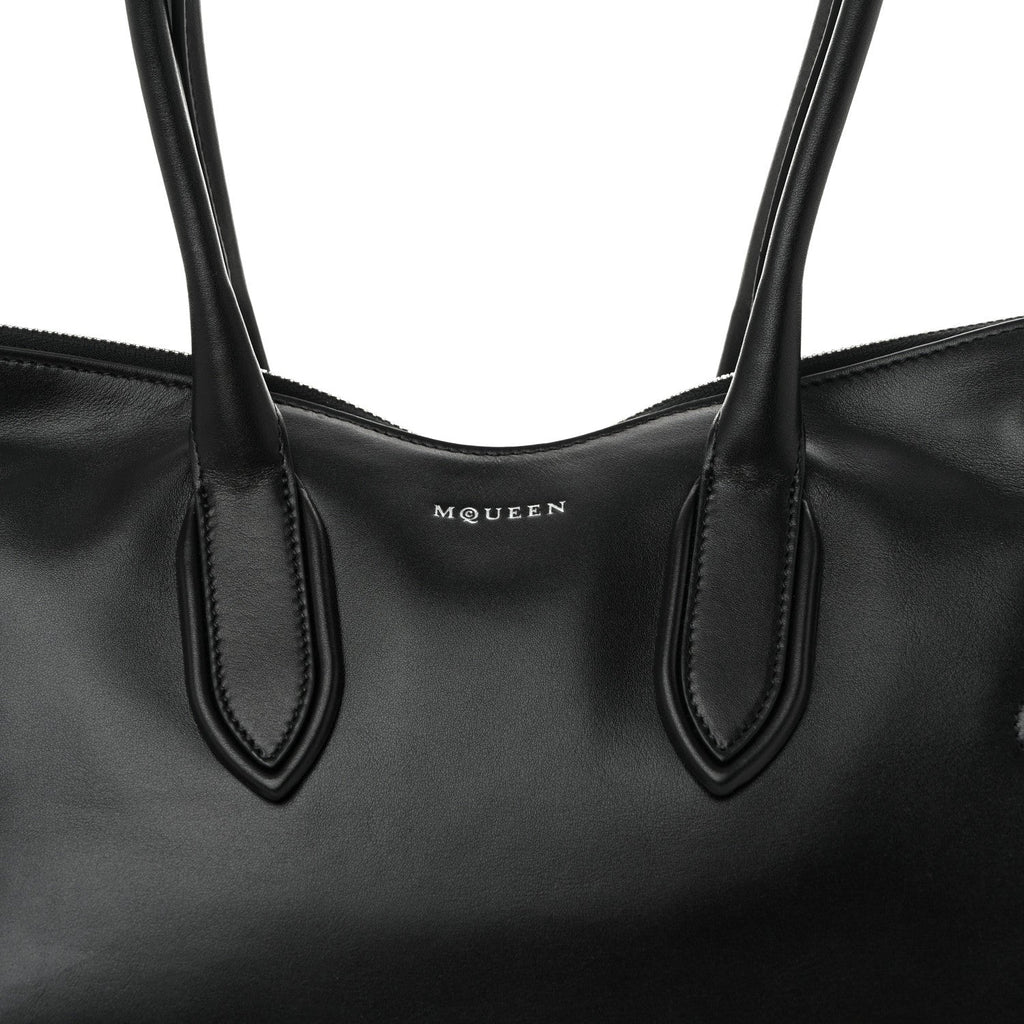 Calfskin The Manta Bag Black