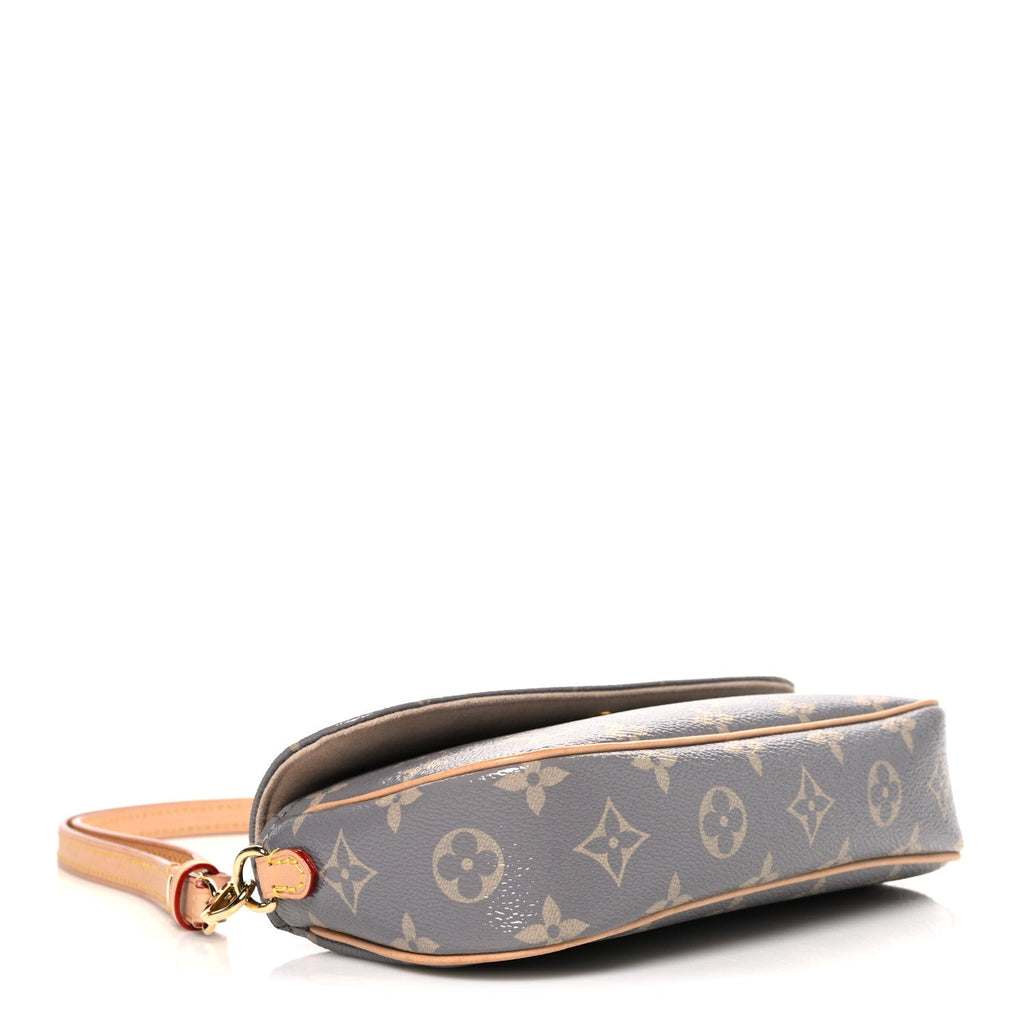 Monogram Ivy Wallet On Chain Trianon Gray