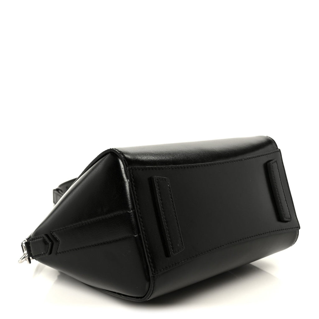Box Calfskin Small Lock Antigona Shoulder Bag Black