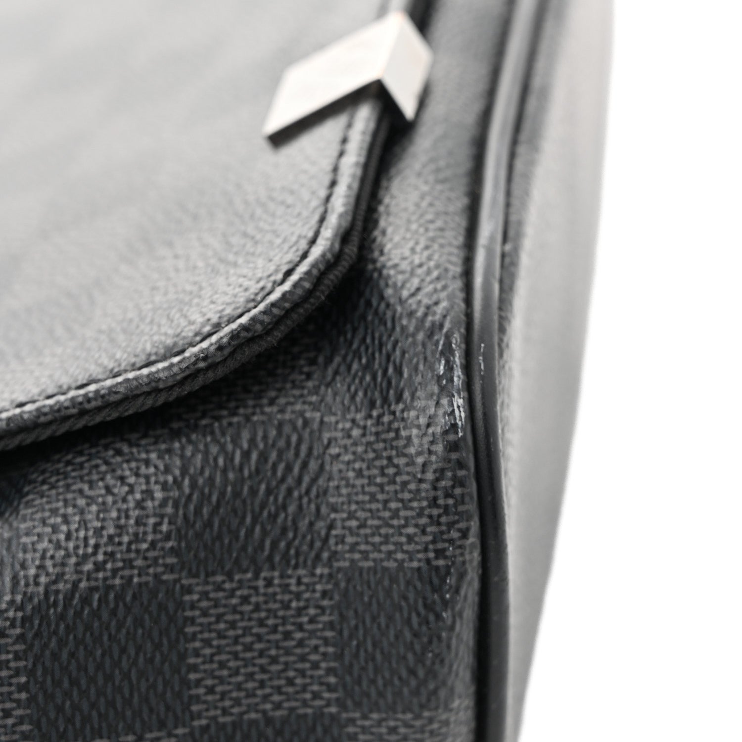 Damier Graphite District MM