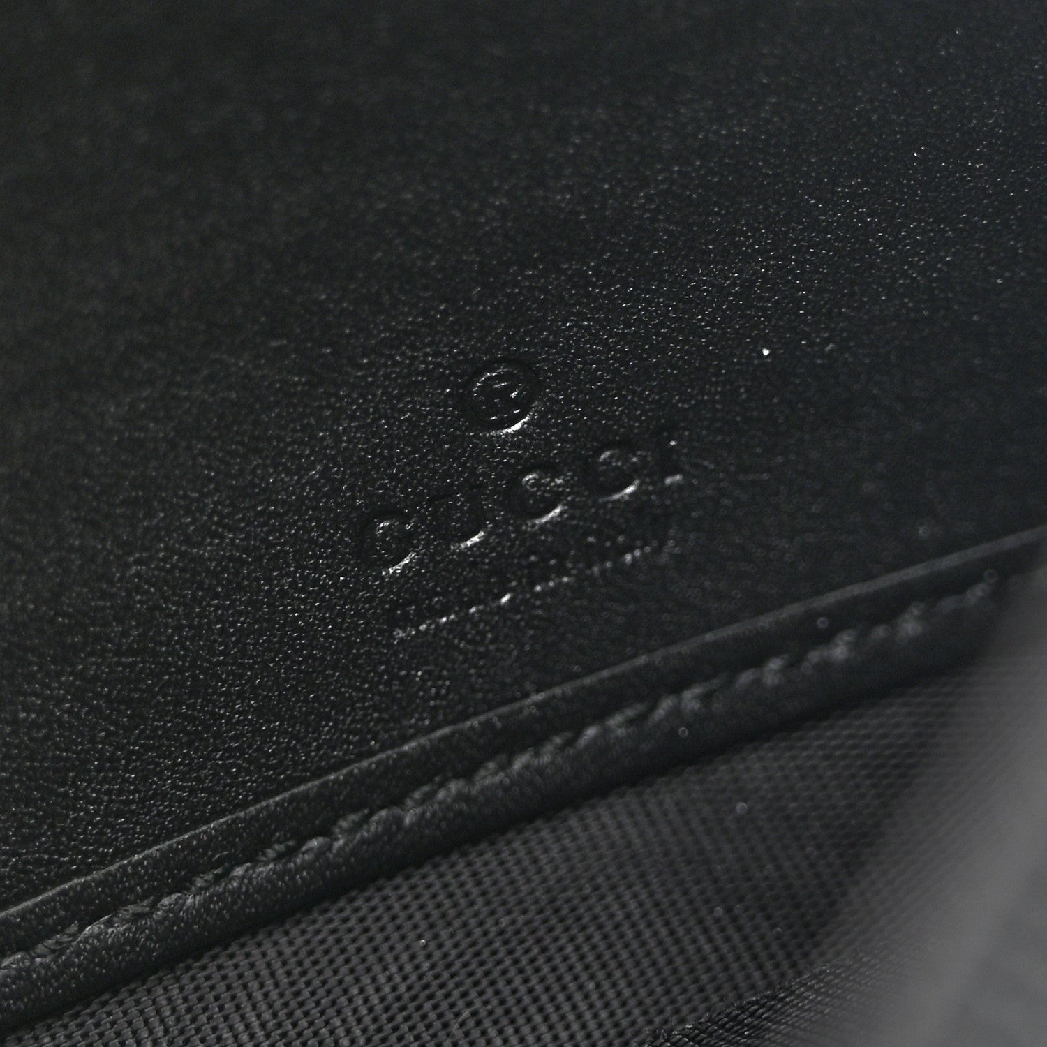 Suede Patent Web Ophidia Wallet On Chain Black