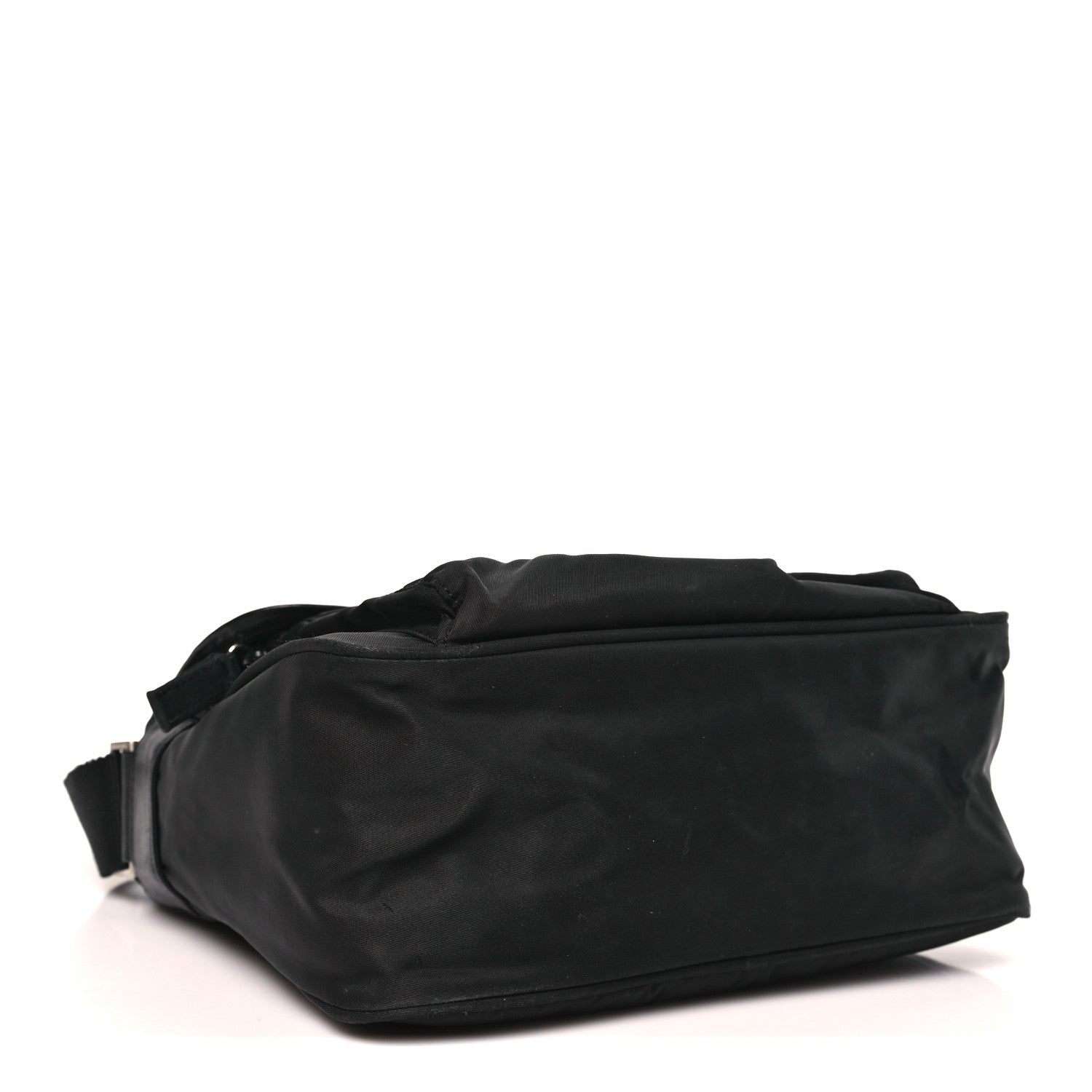 Nylon Vela Messenger Black