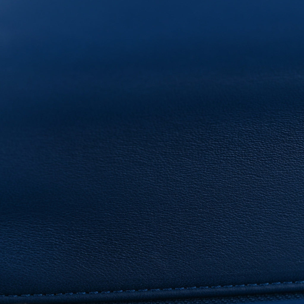 Lambskin Chevron Quilted New Medium Boy Flap Blue