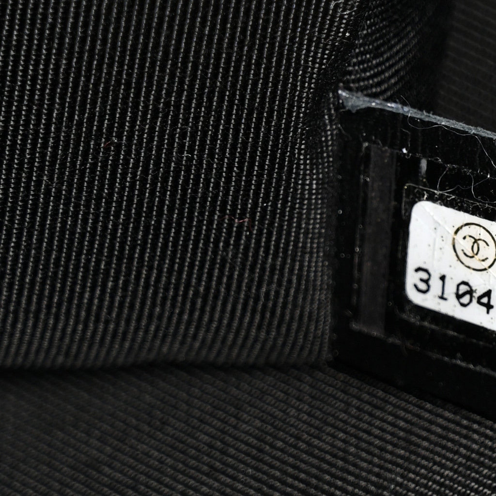 Caviar Quilted My Everything Large Shopping Tote Black