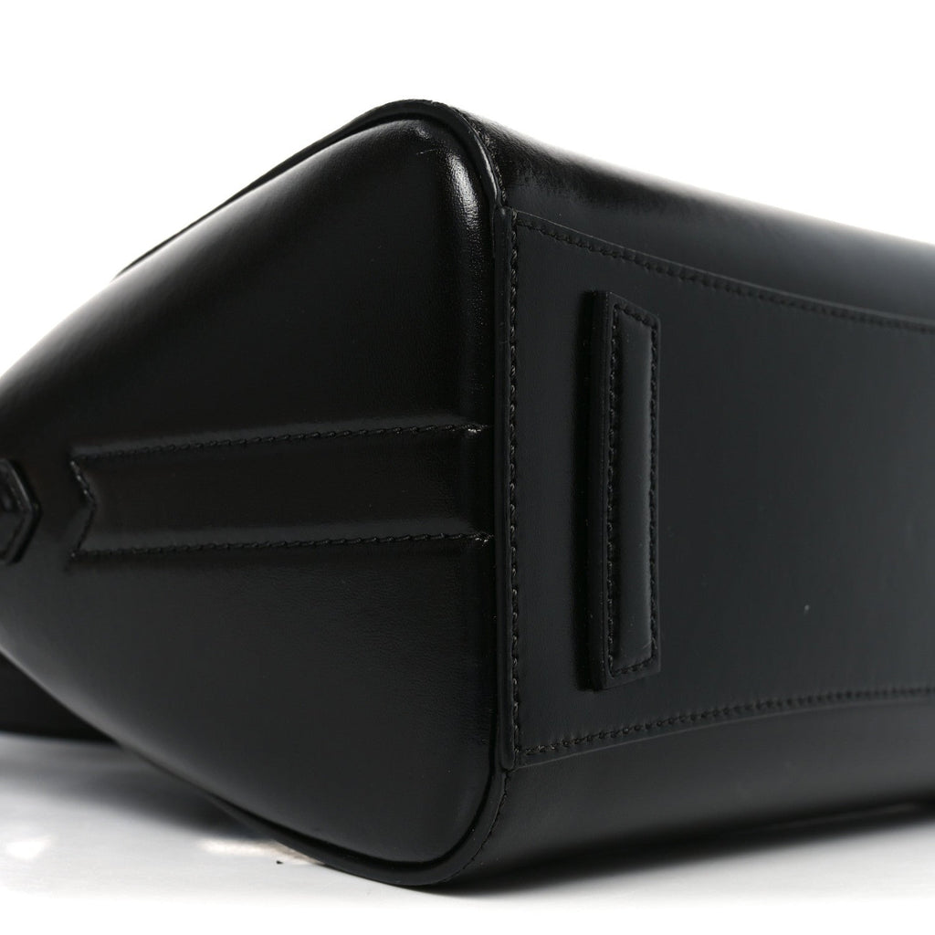 Shiny Lord Calfskin Mini Antigona Black
