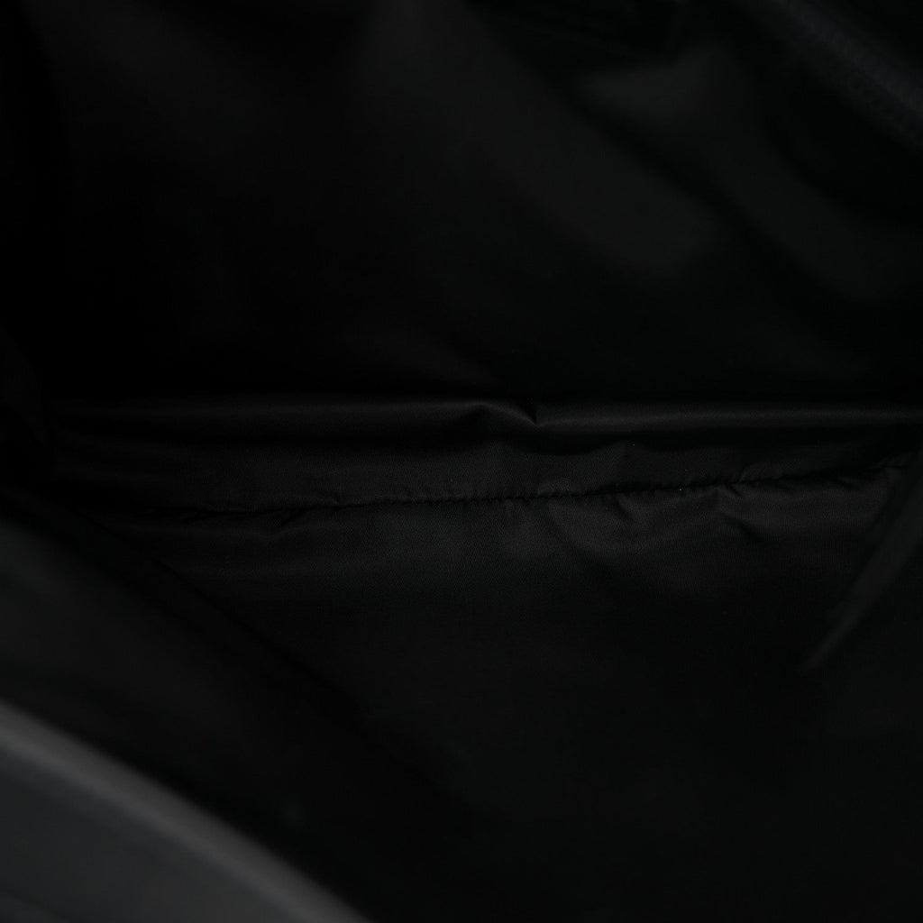 Re-Nylon Padded Medium Traveller Black
